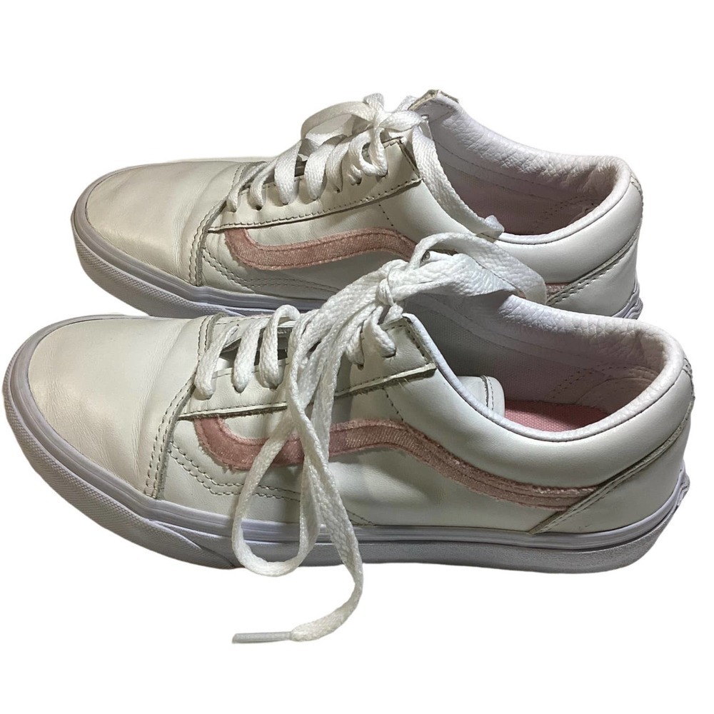 White leather vans  with‎ pink velvet side stripe